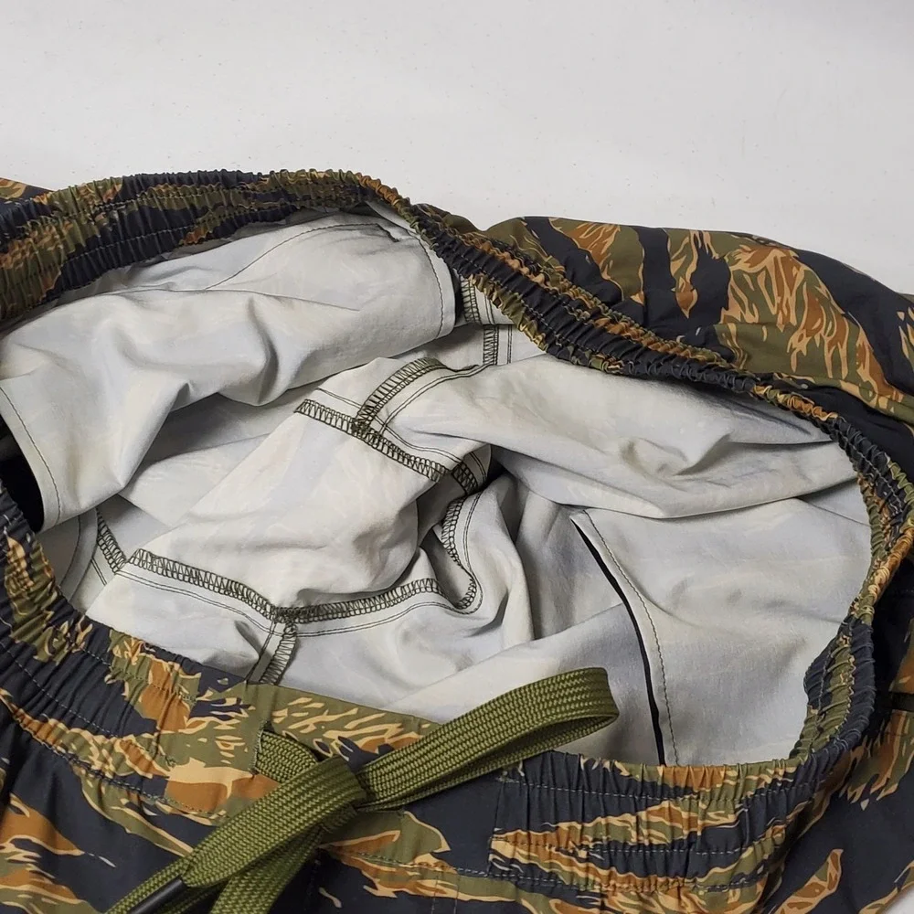 Zero Foxtrot Mens Pull On Drawstring 10 In Inseam Shorts Size XXL Camo Athletic
